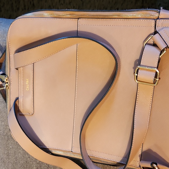 CALPAK KAYA LAPTOP BACKPACK✨️💻 - Picture 13 of 13